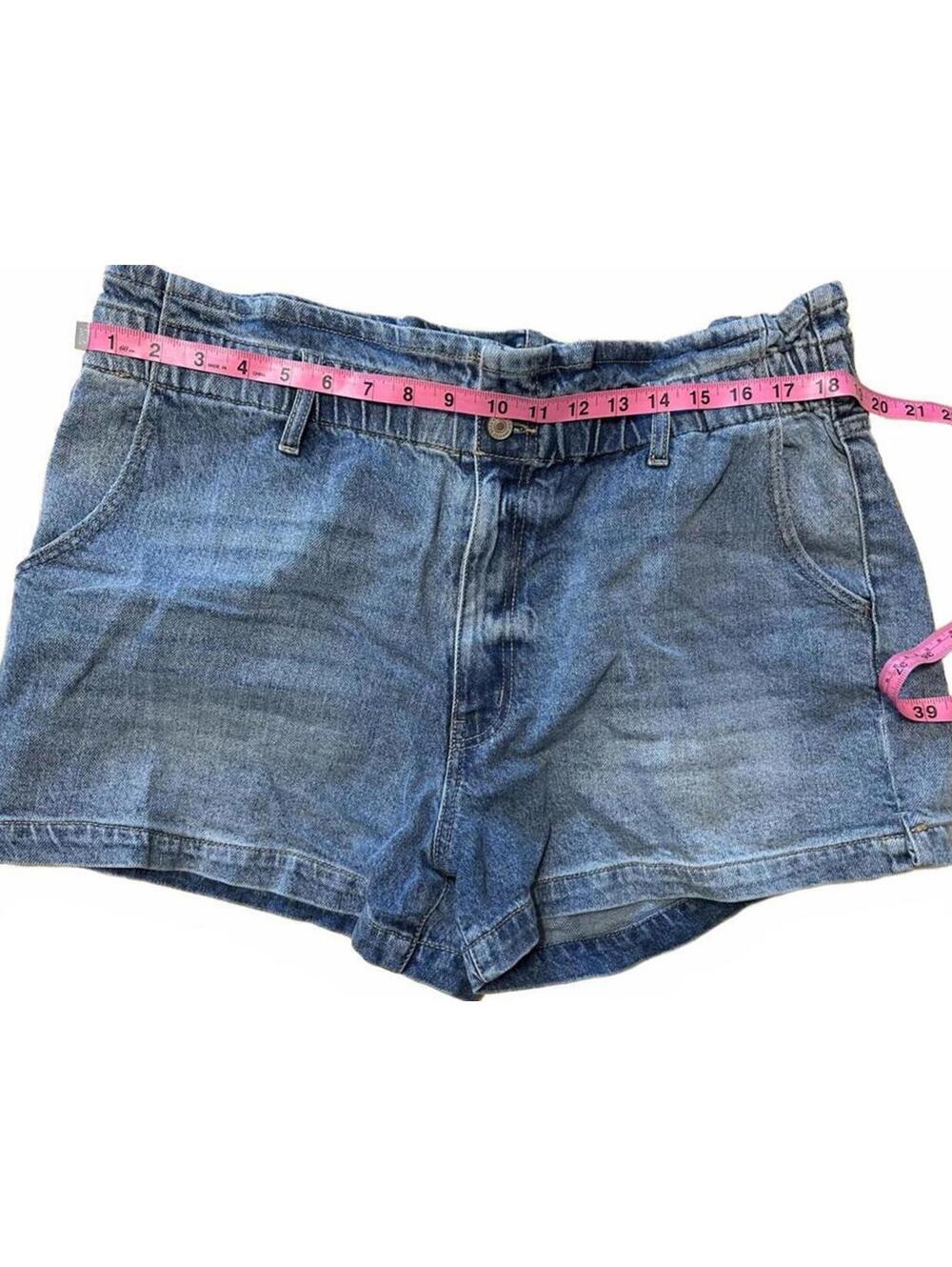 Kancan Paperbag Jean Shorts. Size 32